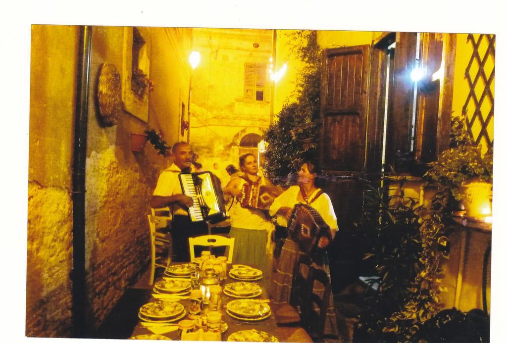 Casa Isabella B&B Rocca San Giovanni Eksteriør billede